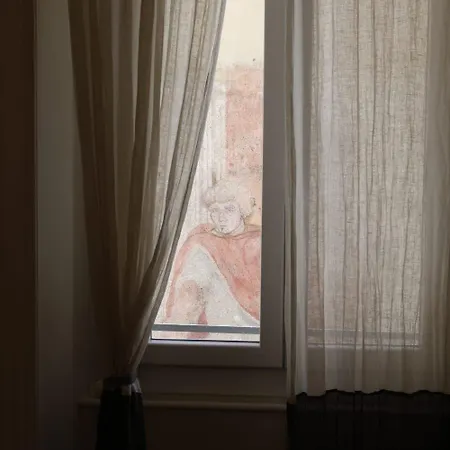 Maison Xxv Aprile By M3trocubo Genua