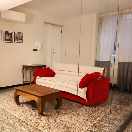 Maison Xxv Aprile By M3trocubo