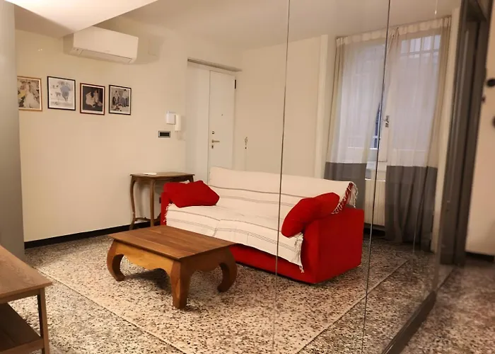 Maison Xxv Aprile By M3trocubo