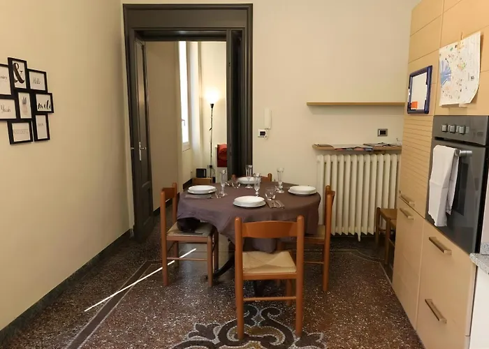 Maison Xxv Aprile By M3trocubo