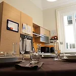 Lägenhet Maison Xxv Aprile By M3trocubo *